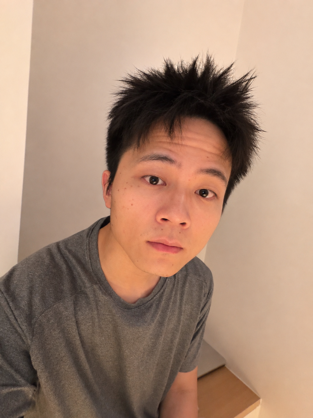 Portrait of Zh1hao Wang
